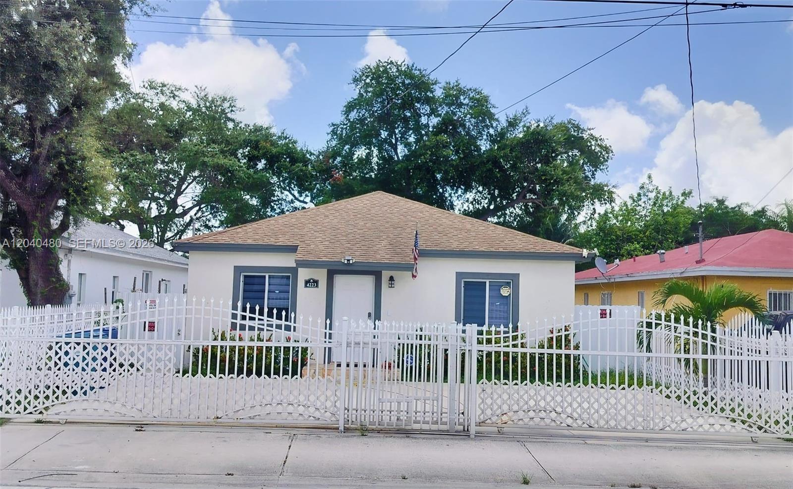 4223 NW 32nd Avenue