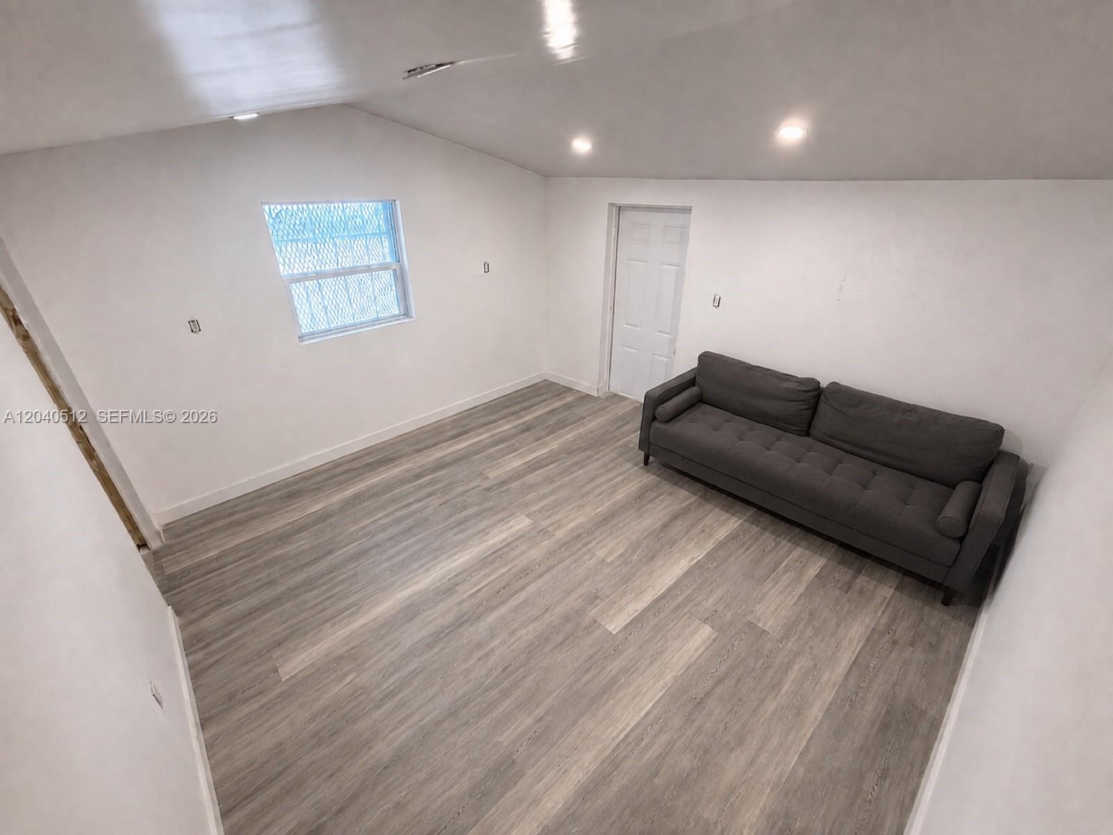 867 NW 109th Street