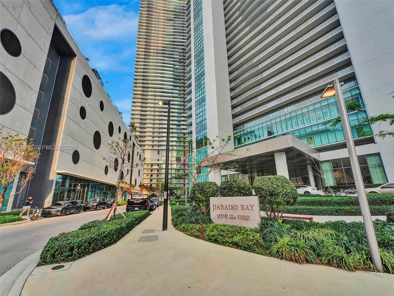 650 NE 32nd Street