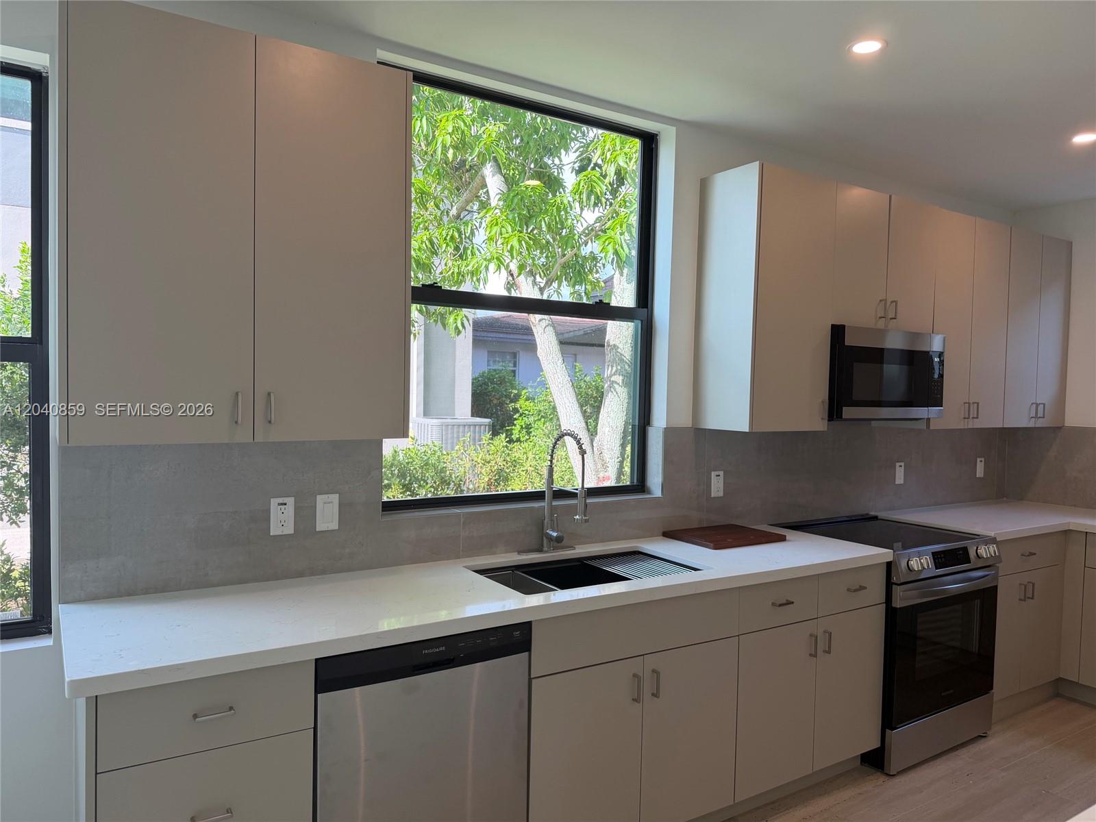 2240 SW 13th Street