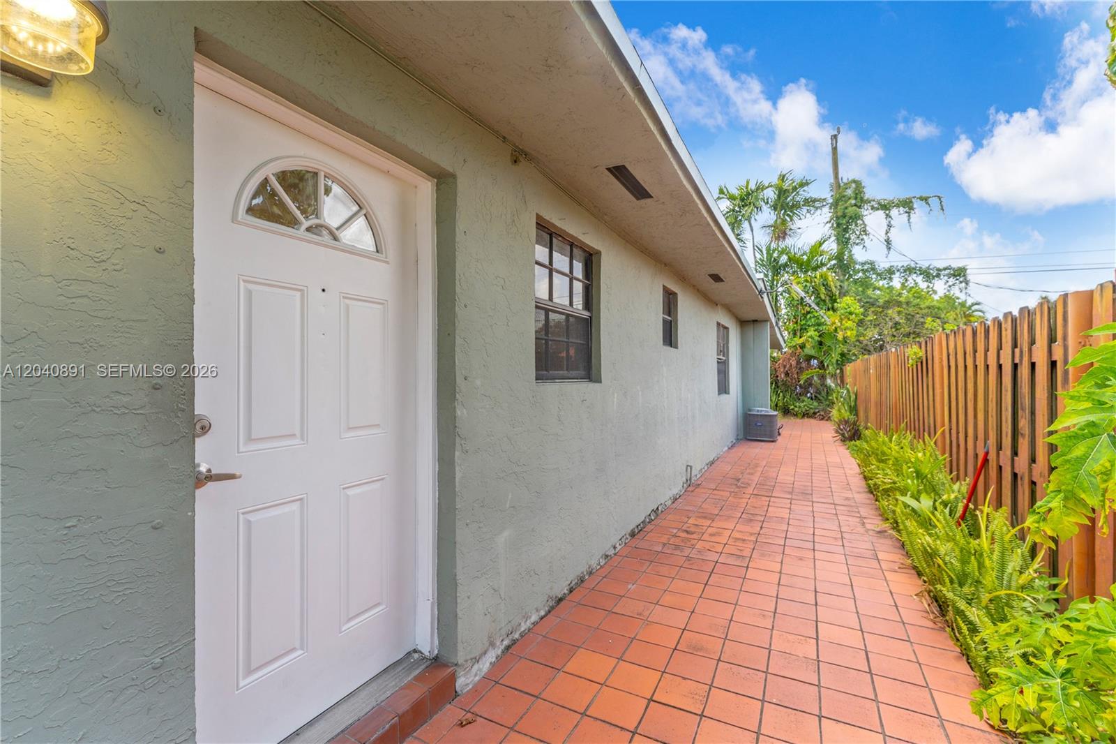 6860 SW 18th Street