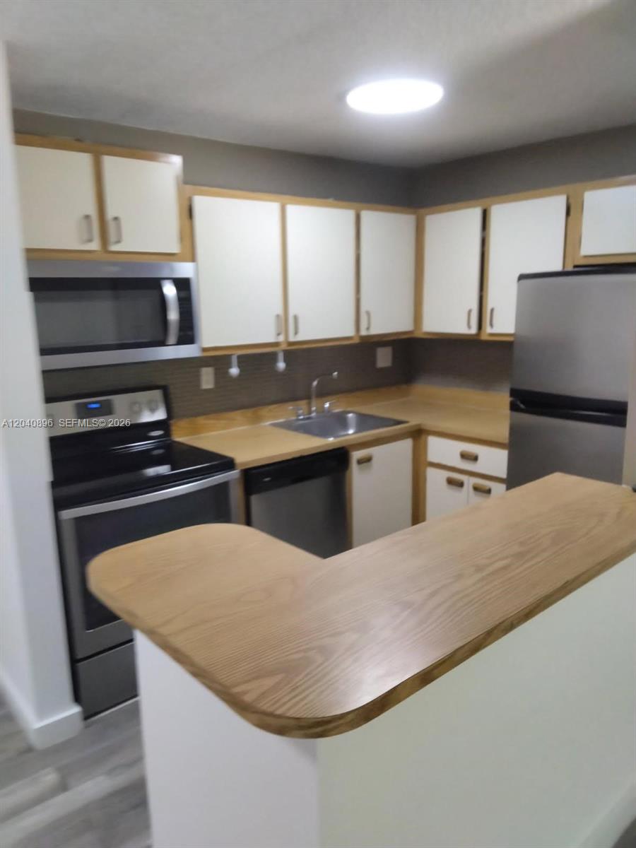 15530 SW 80th Street