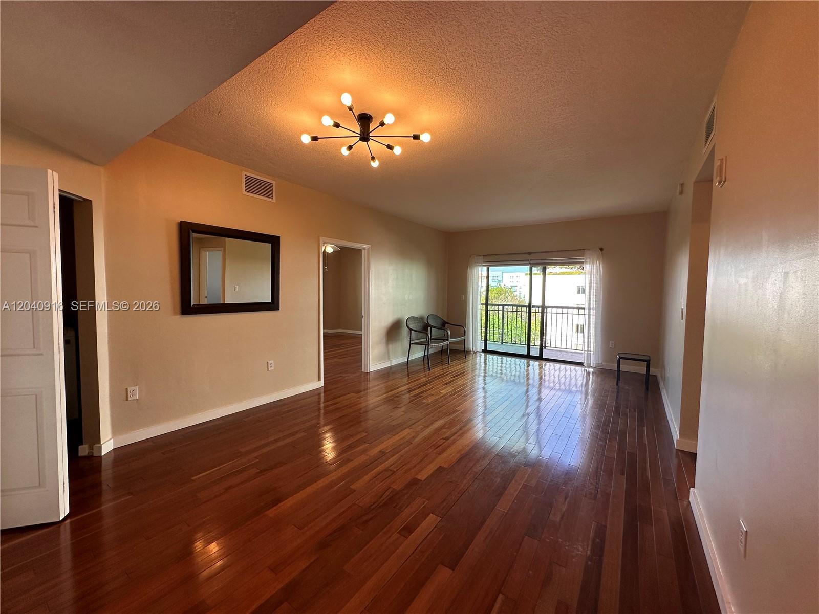 3590 Coral Way