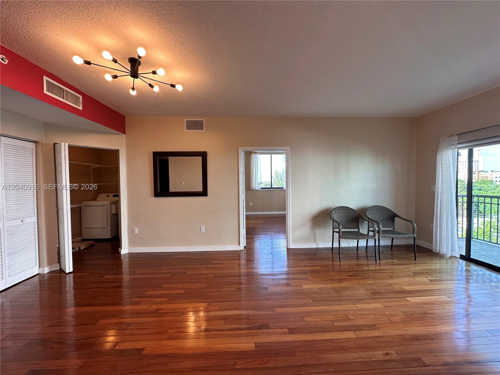 3590 Coral Way