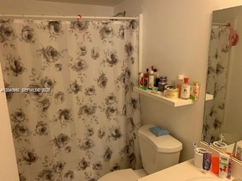 7035 NW 186th Street