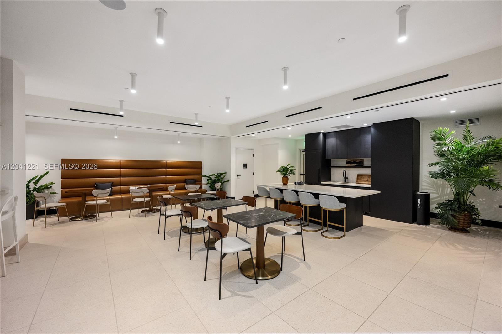 225 N Miami Avenue
