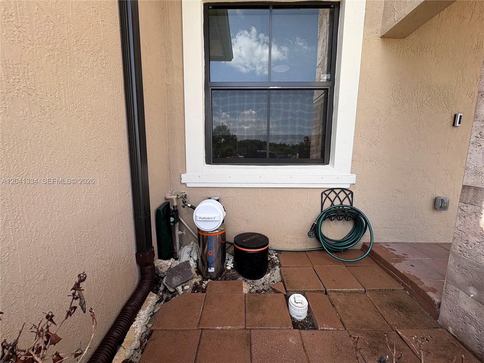 3482 W 114th Terrace