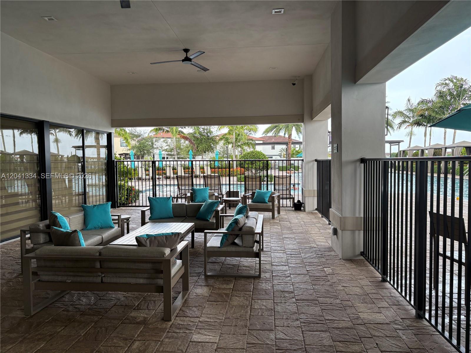 3482 W 114th Terrace
