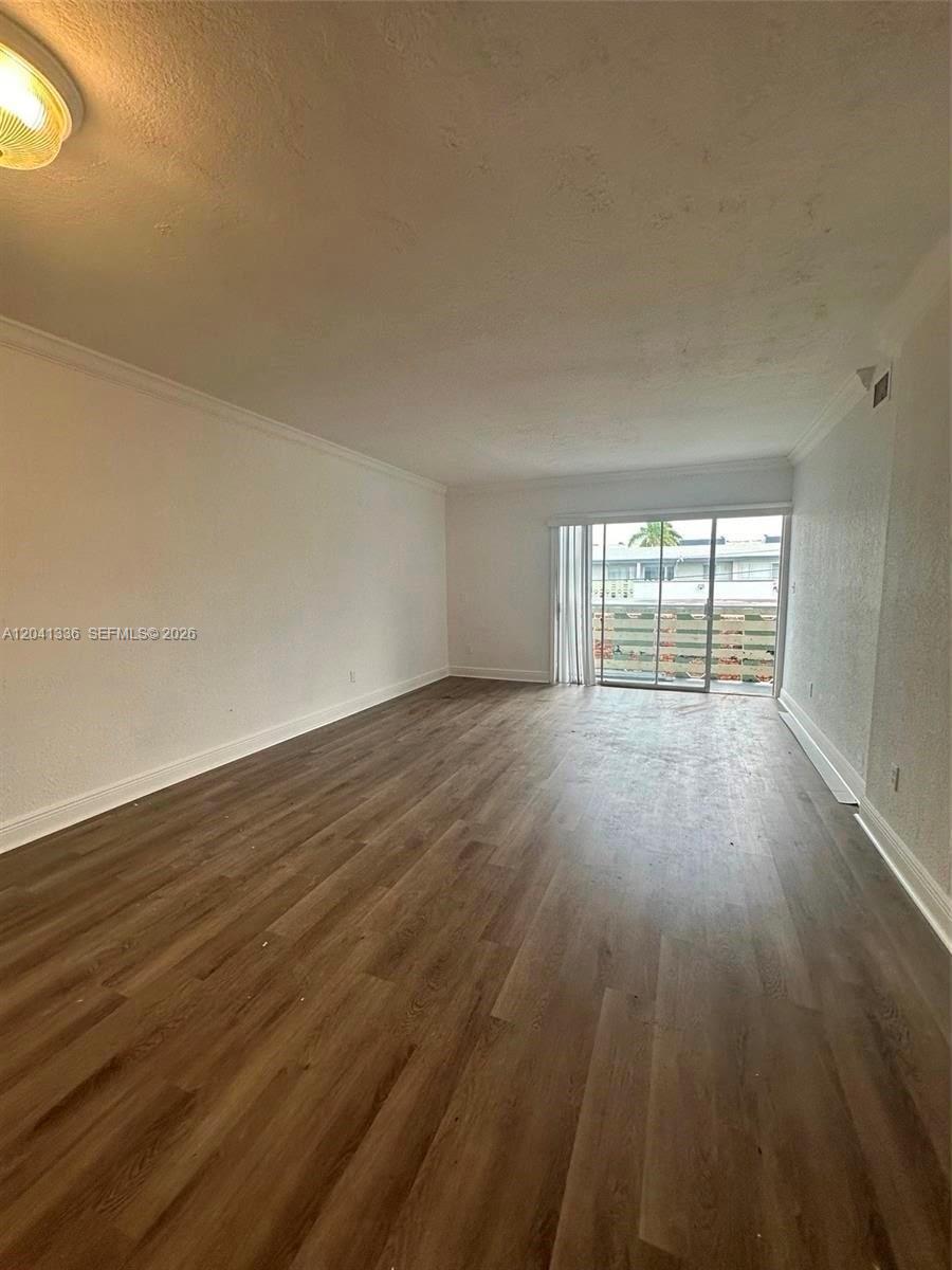 980 NE 170th Street