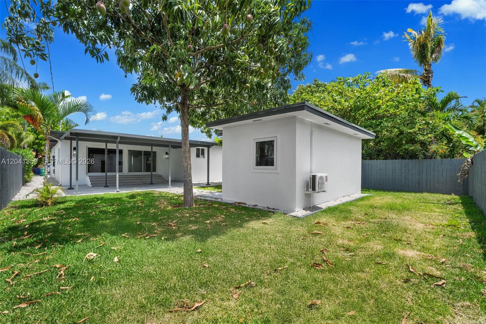 2940 SW 12th Street