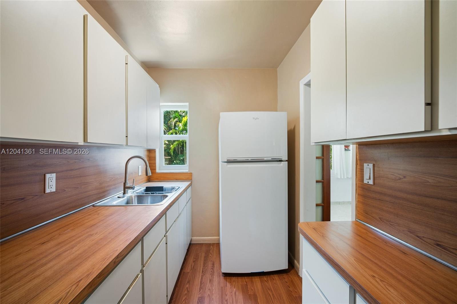 2750 NW 4th Street