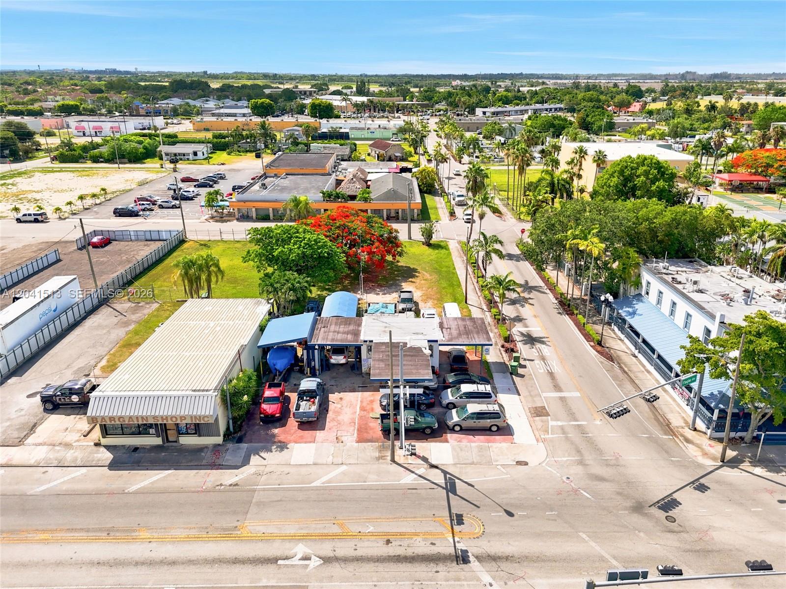 3 N Flagler Avenue