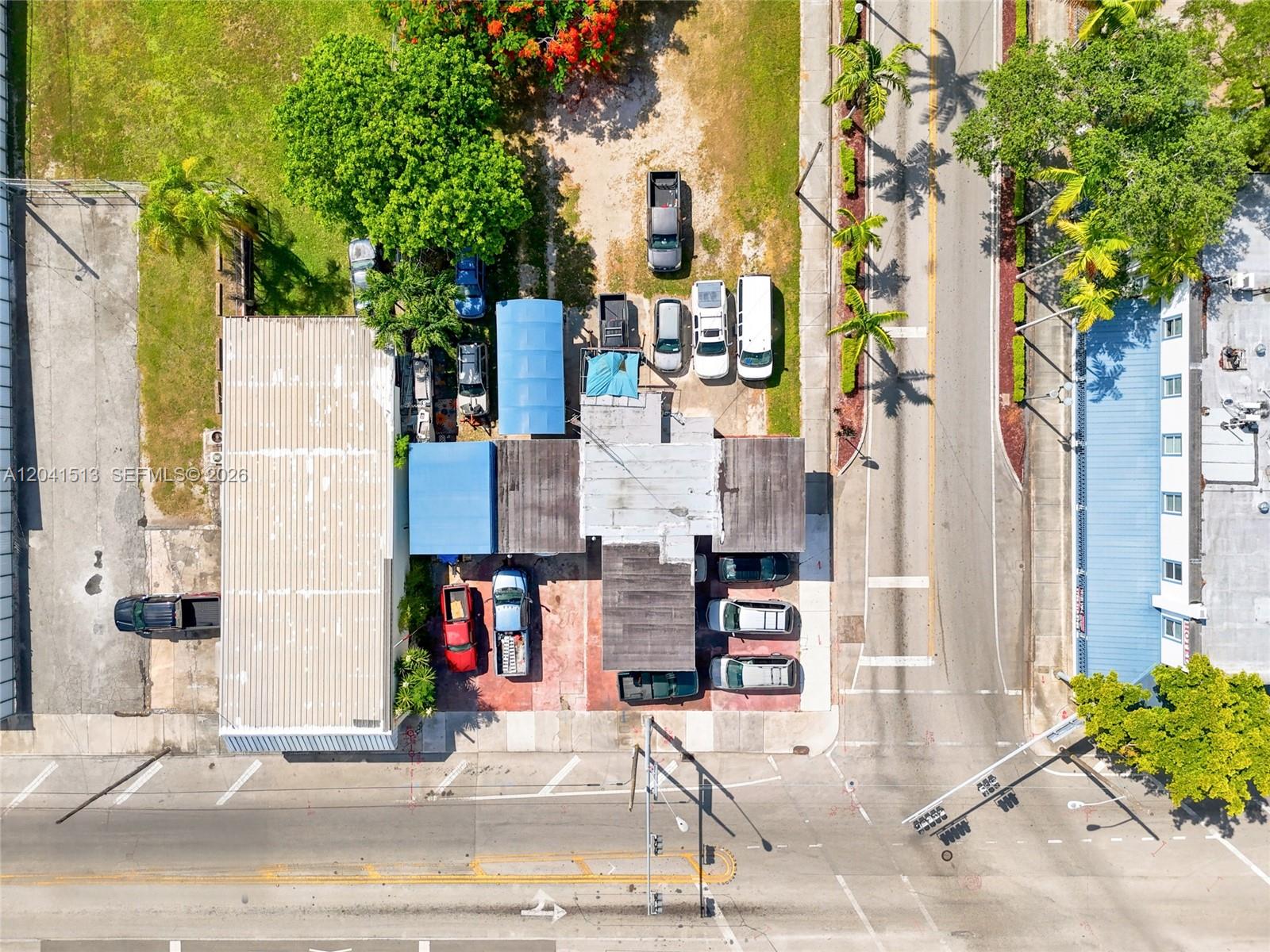 3 N Flagler Avenue