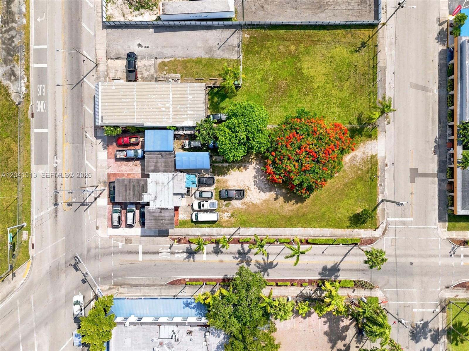 3 N Flagler Avenue