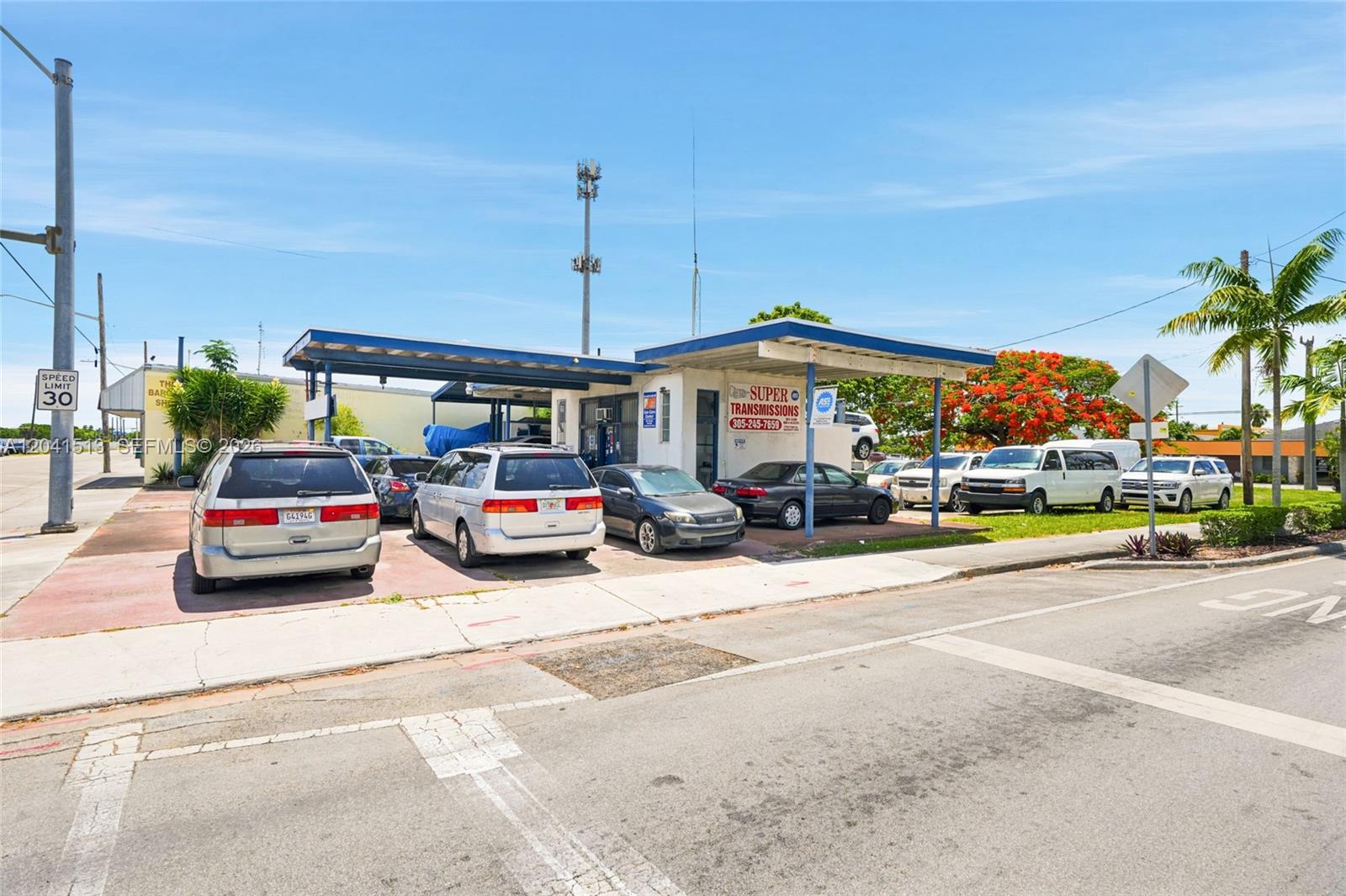 3 N Flagler Avenue