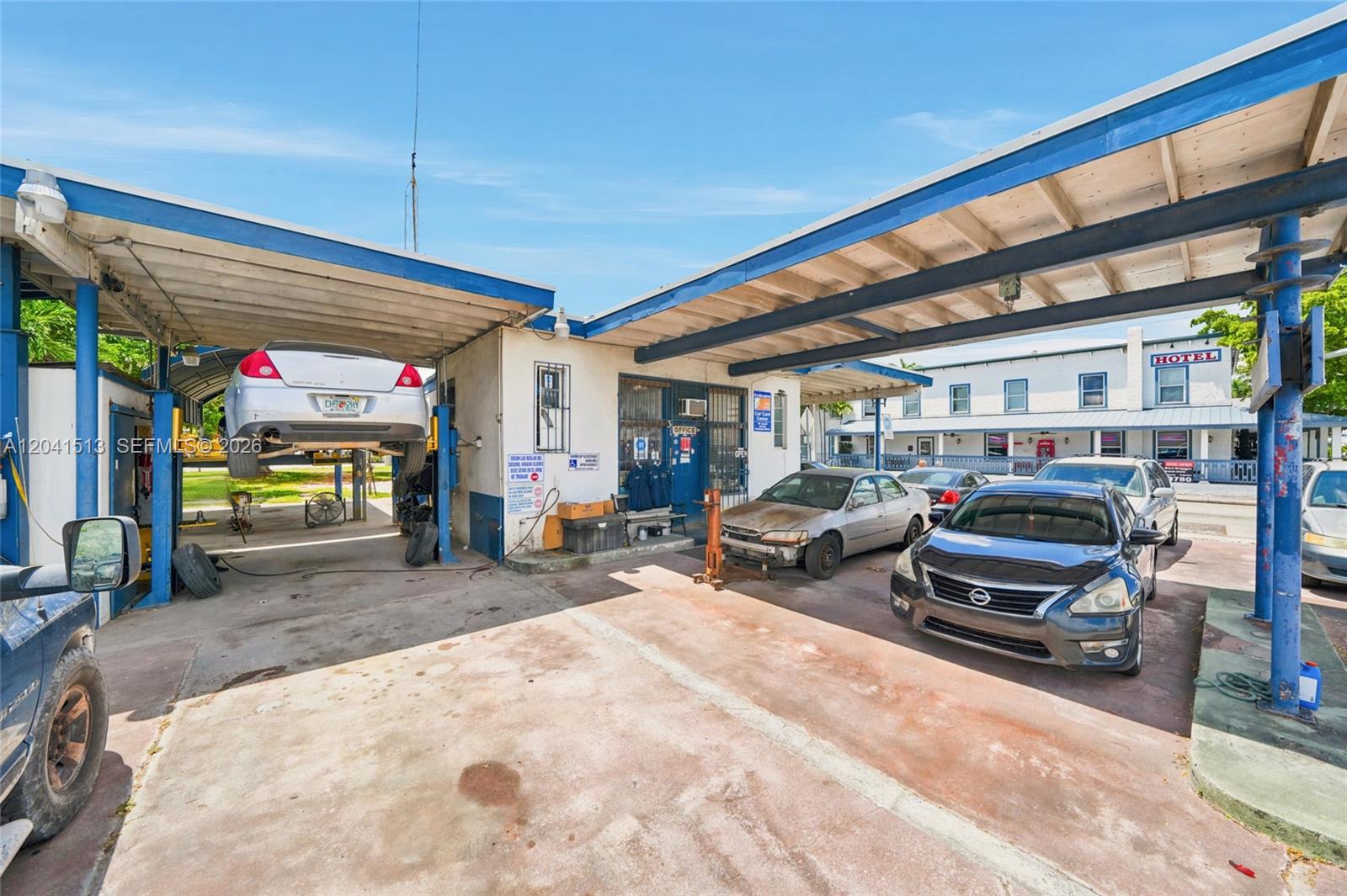 3 N Flagler Avenue
