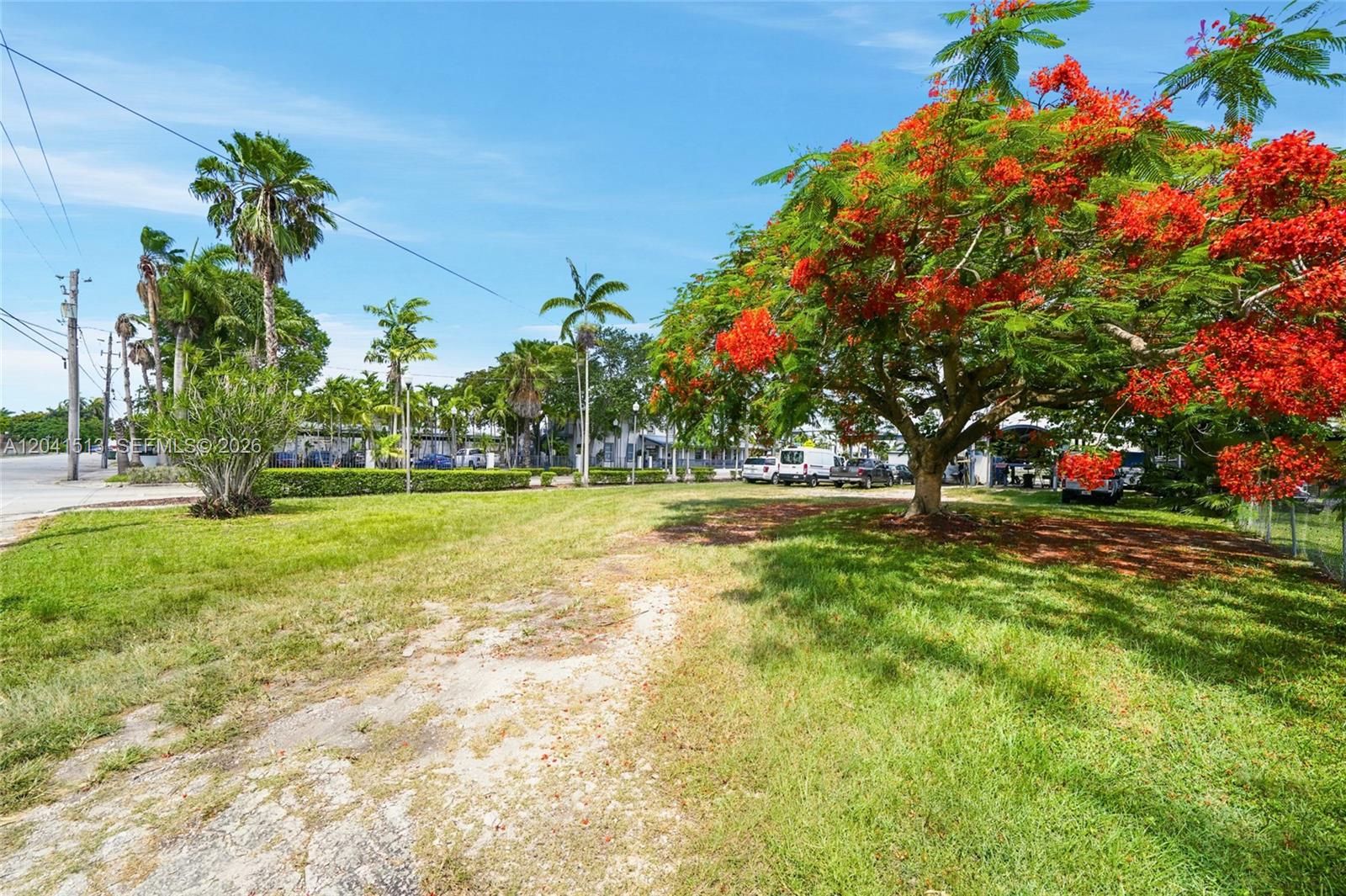 3 N Flagler Avenue