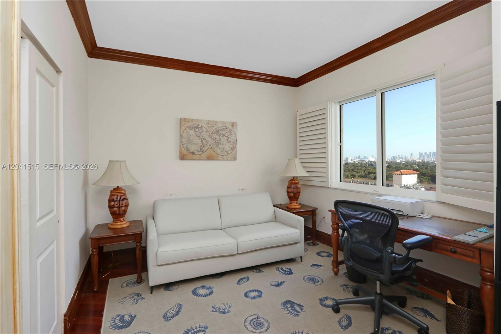 10 Aragon Avenue