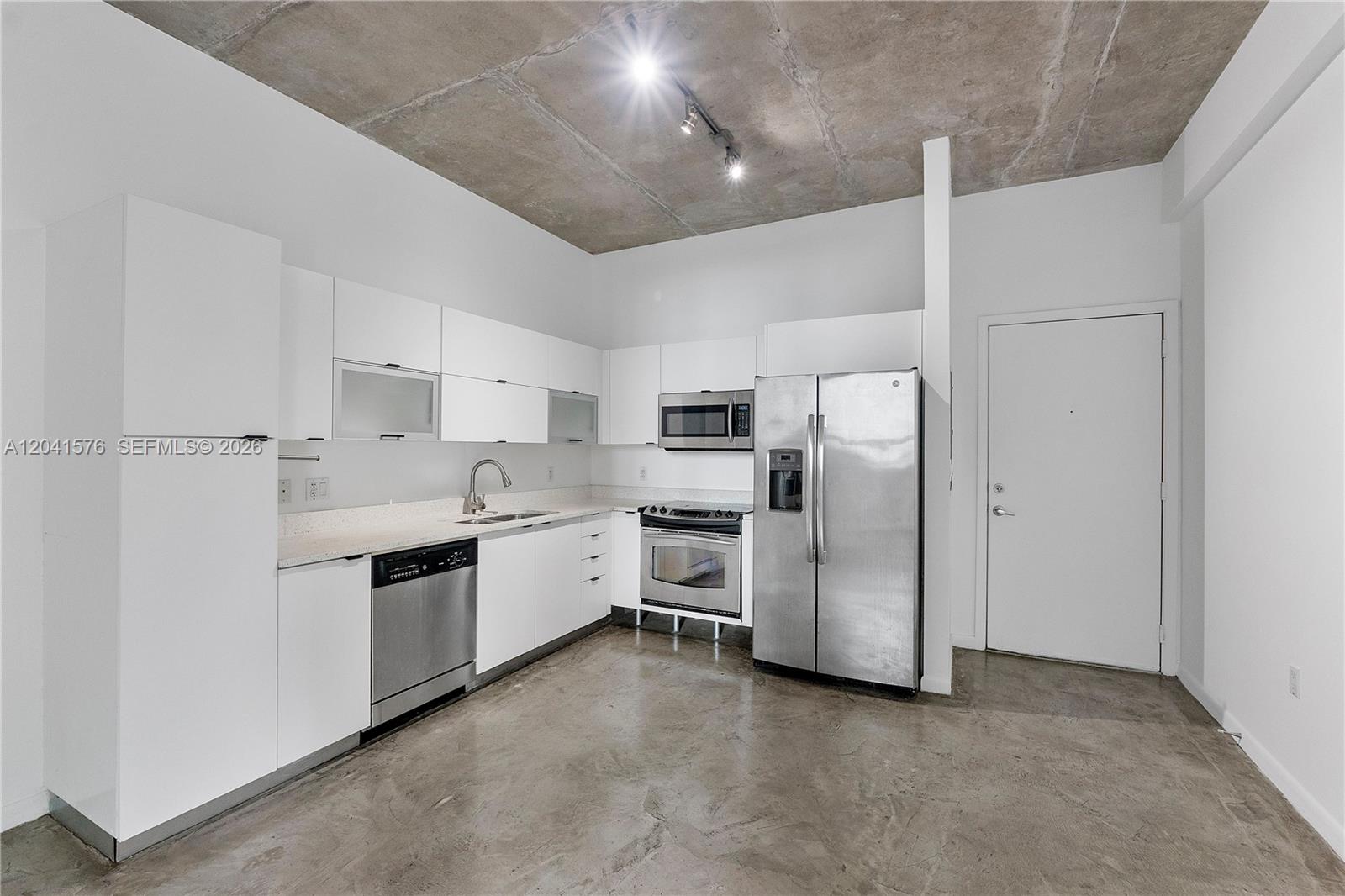 234 NE 3rd Street
