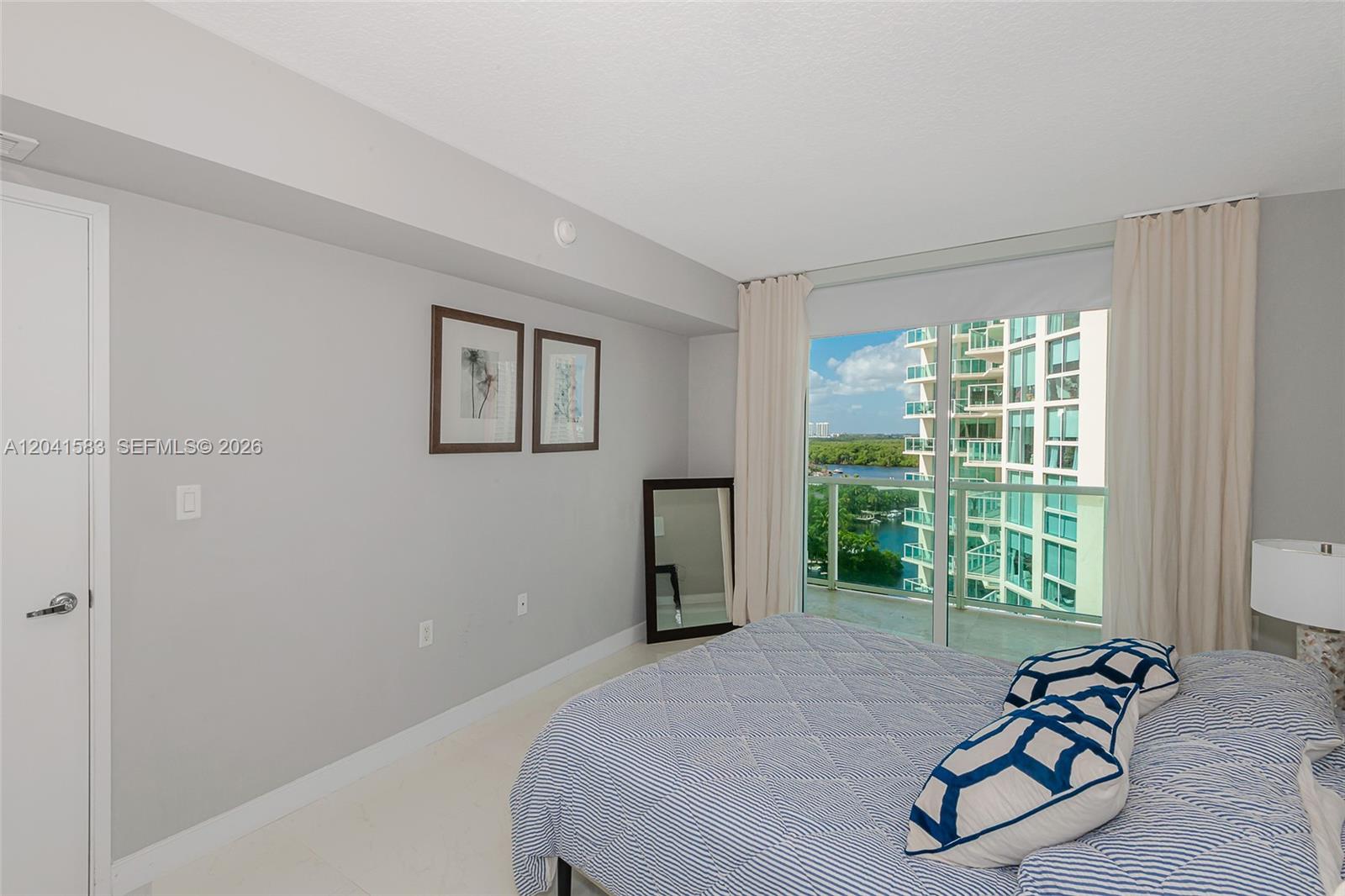 200 Sunny Isles Boulevard