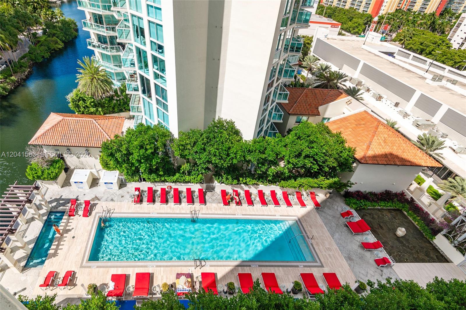 200 Sunny Isles Boulevard
