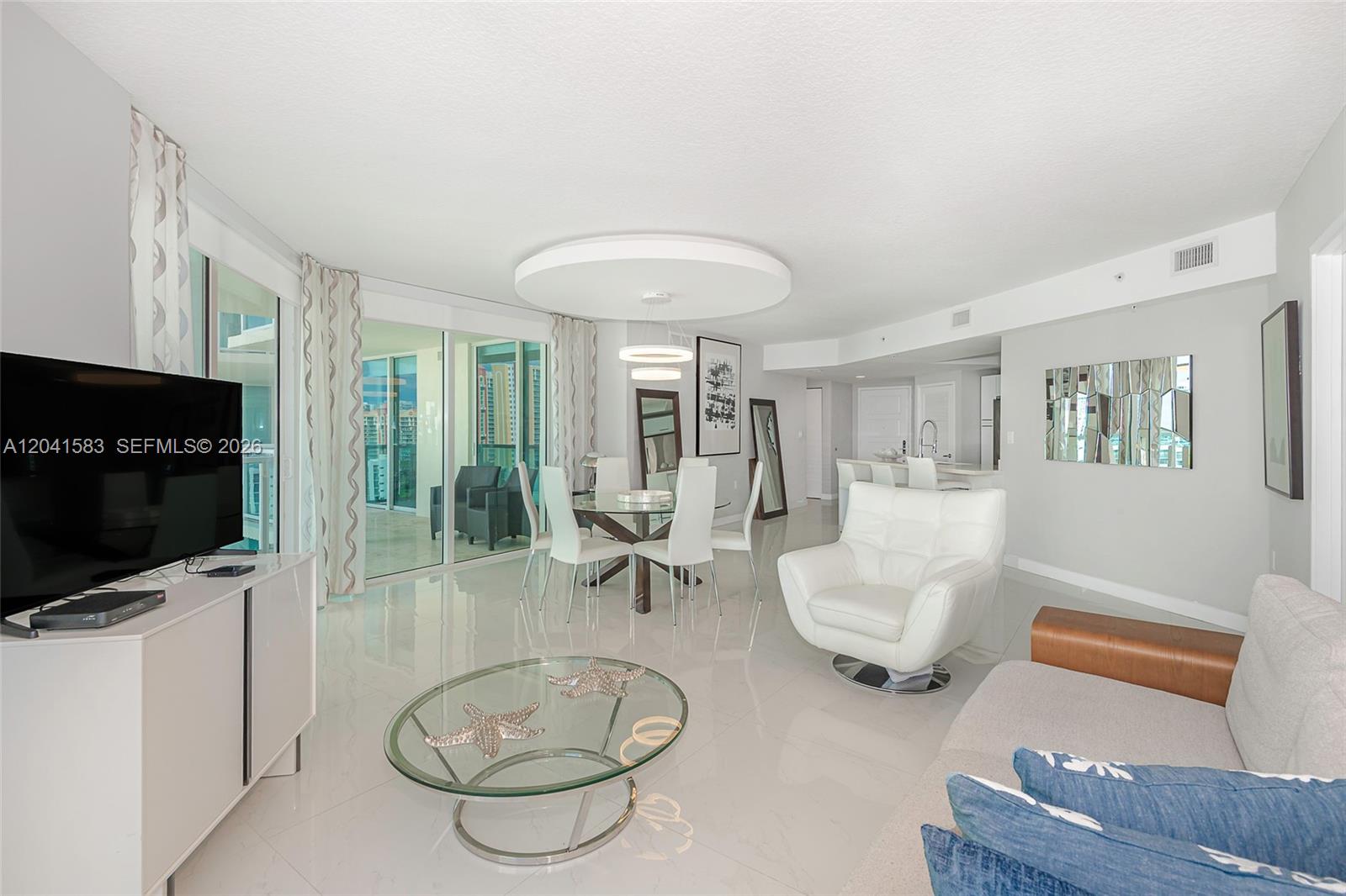 200 Sunny Isles Boulevard