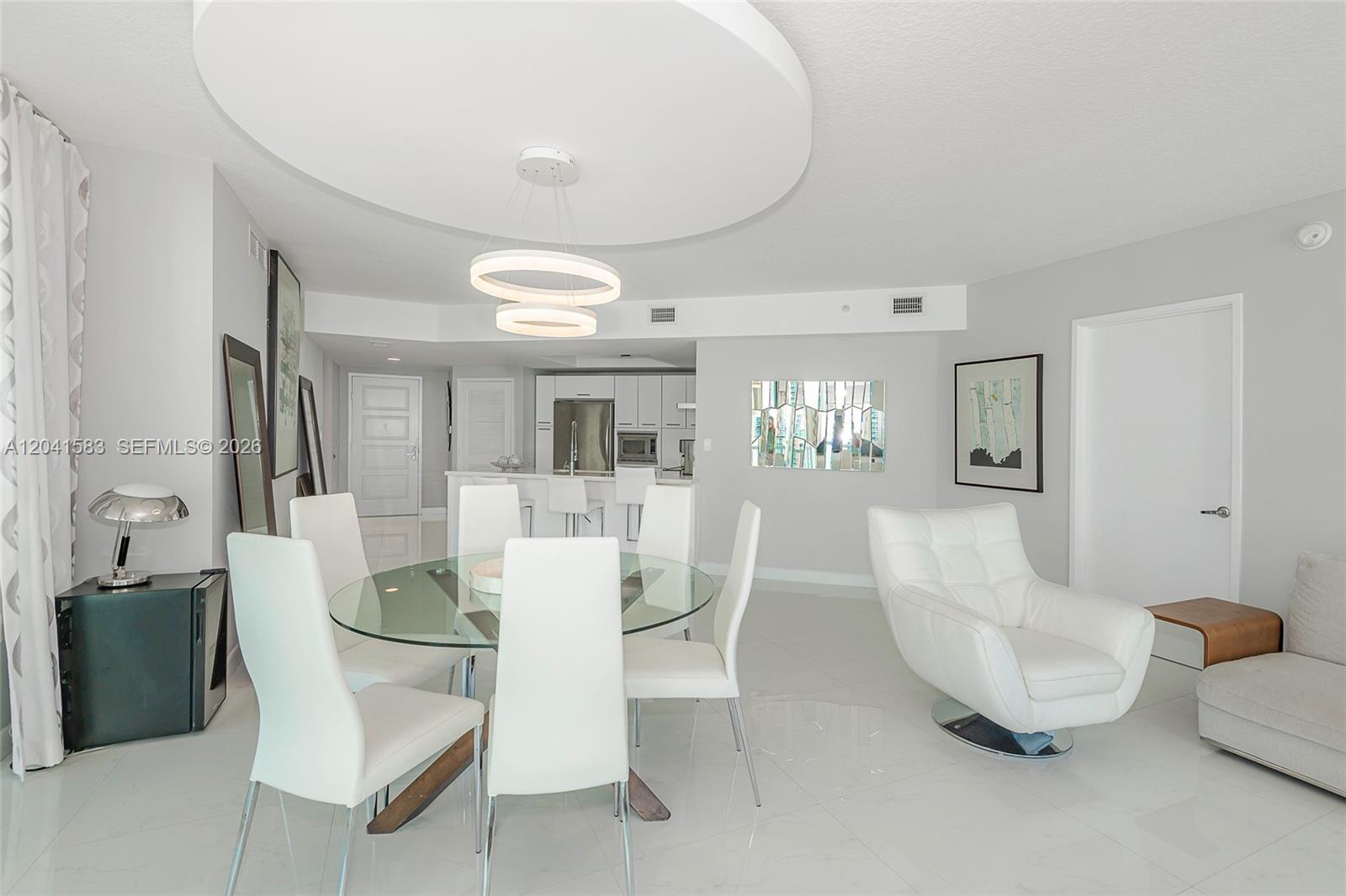 200 Sunny Isles Boulevard