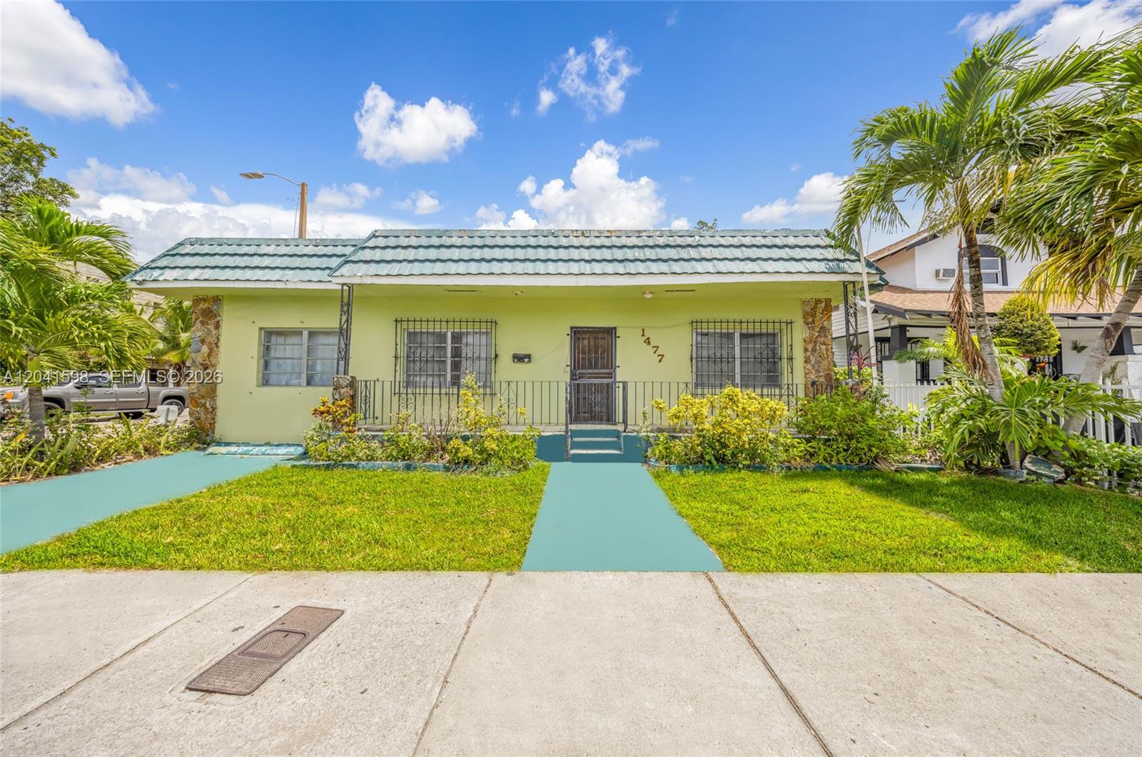 1477 NW 2nd Street
