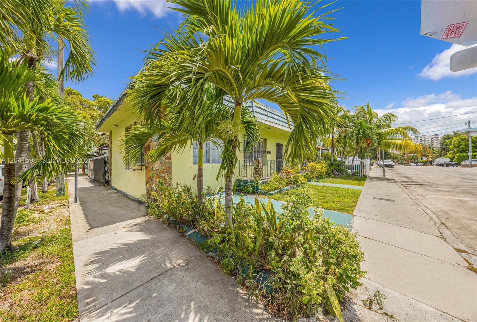 1477 NW 2nd Street