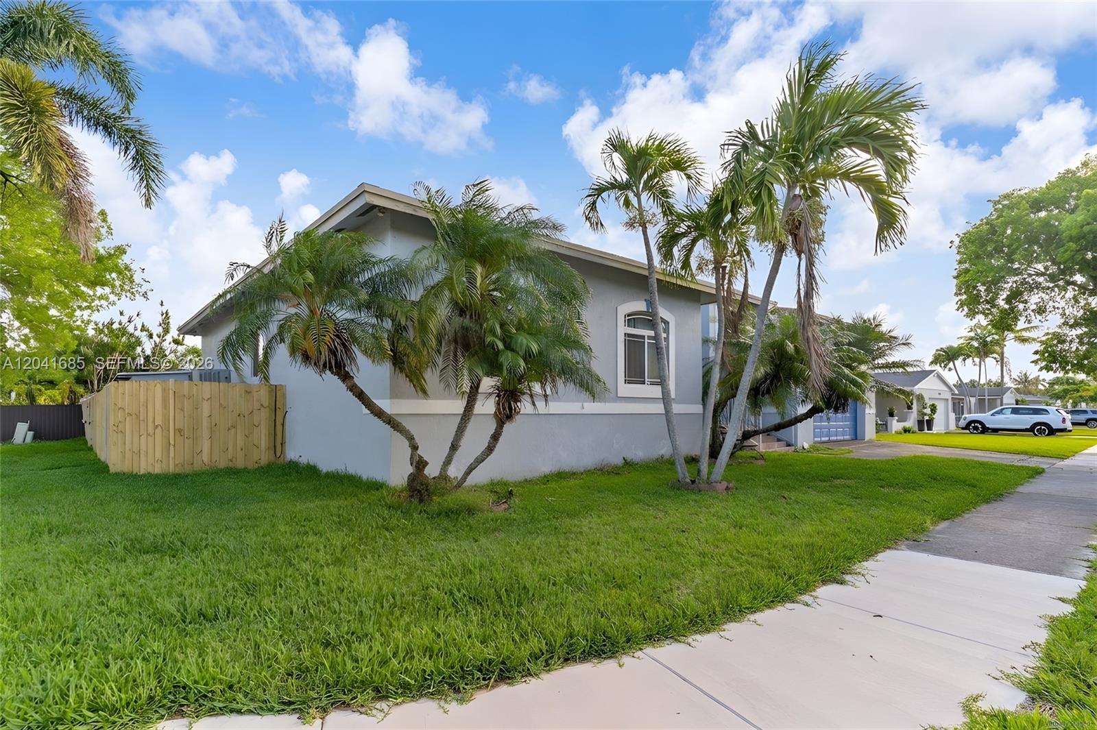 7950 SW 196th Terrace
