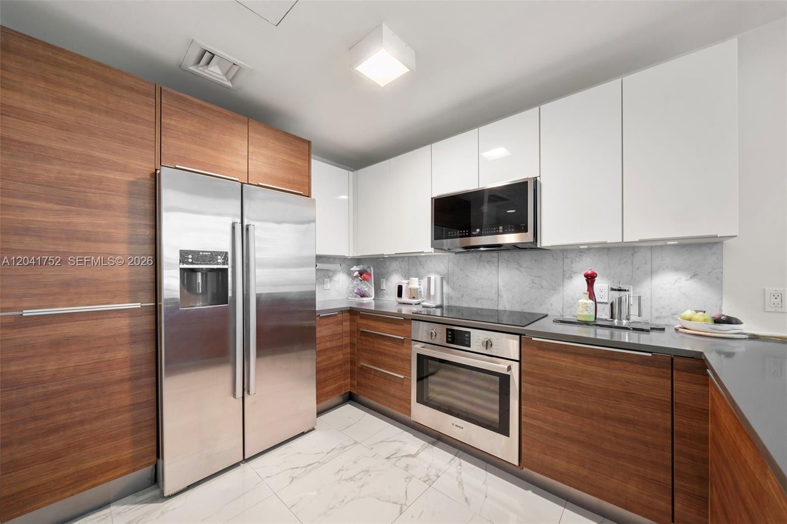 601 NE 27th Street