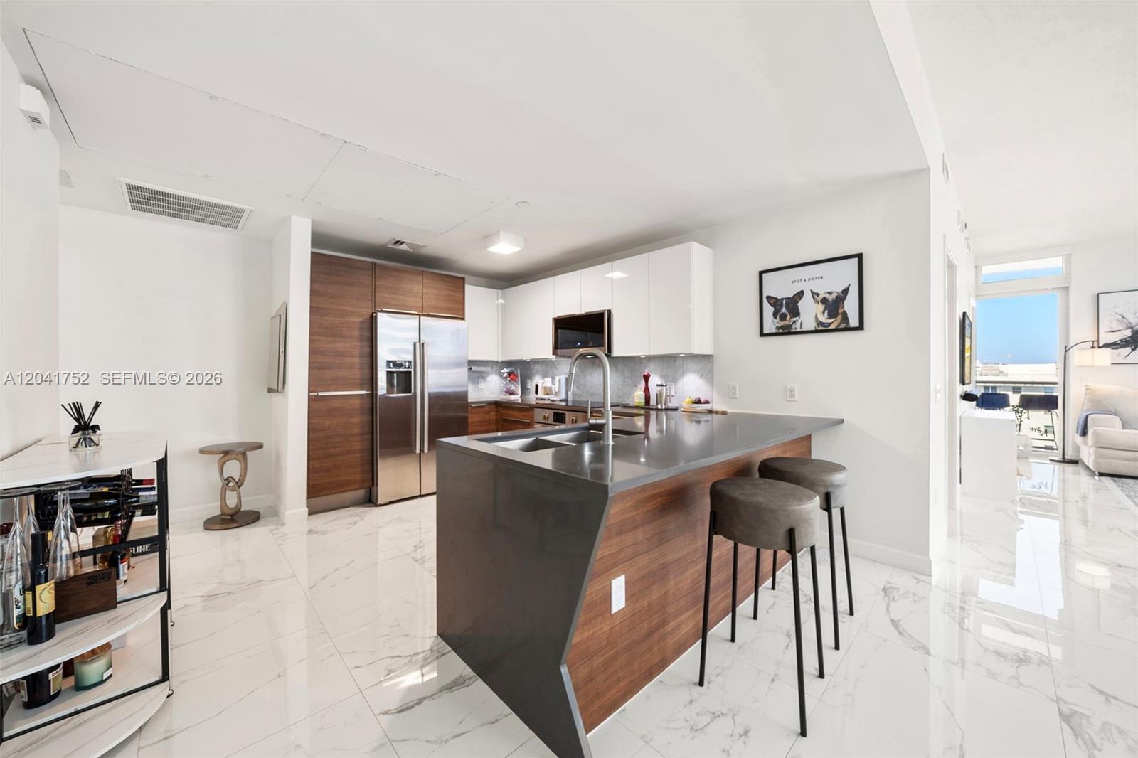601 NE 27th Street