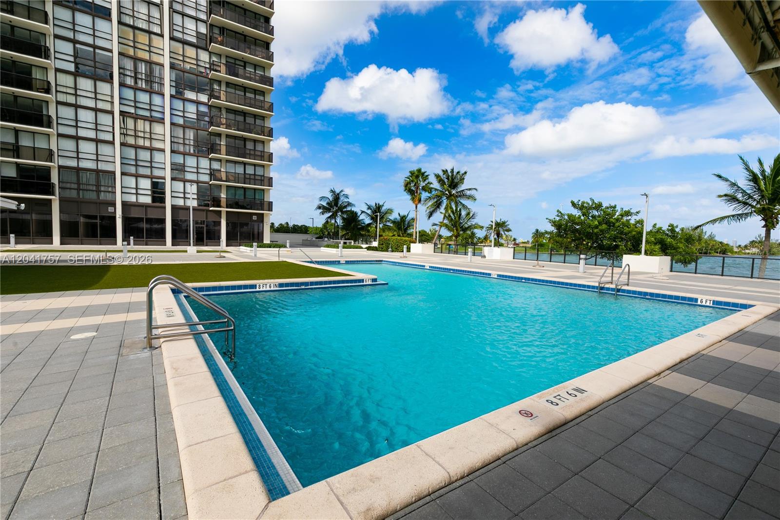 600 NE 36th Street