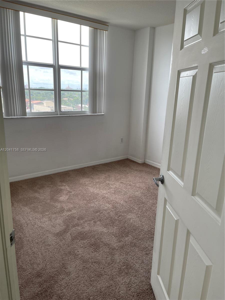 215 SW 42nd Avenue