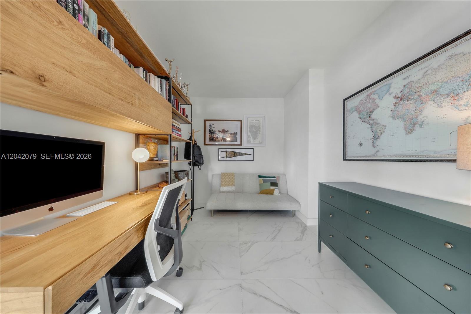 460 NE 28th Street
