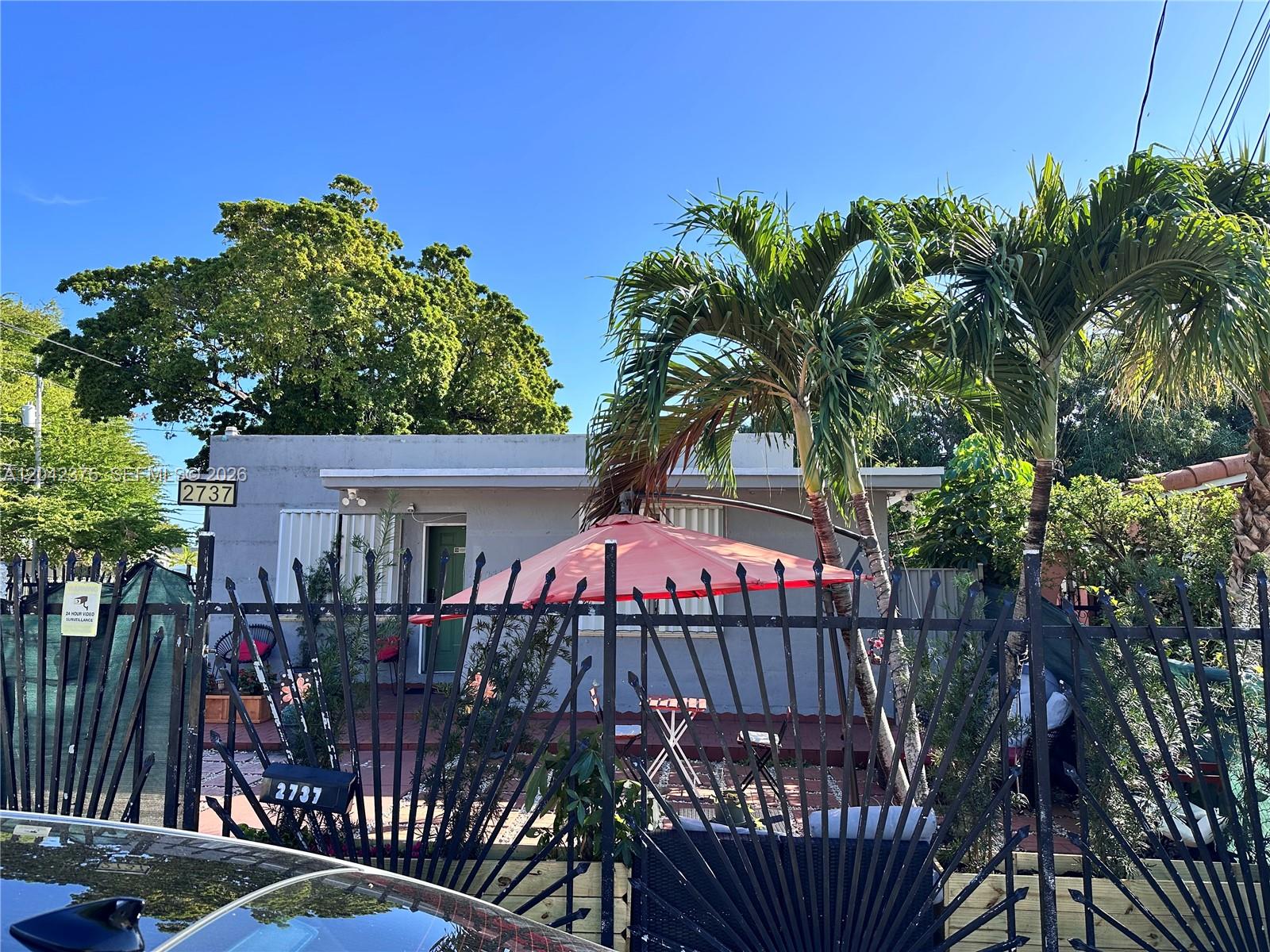 2737 NW 13th Avenue