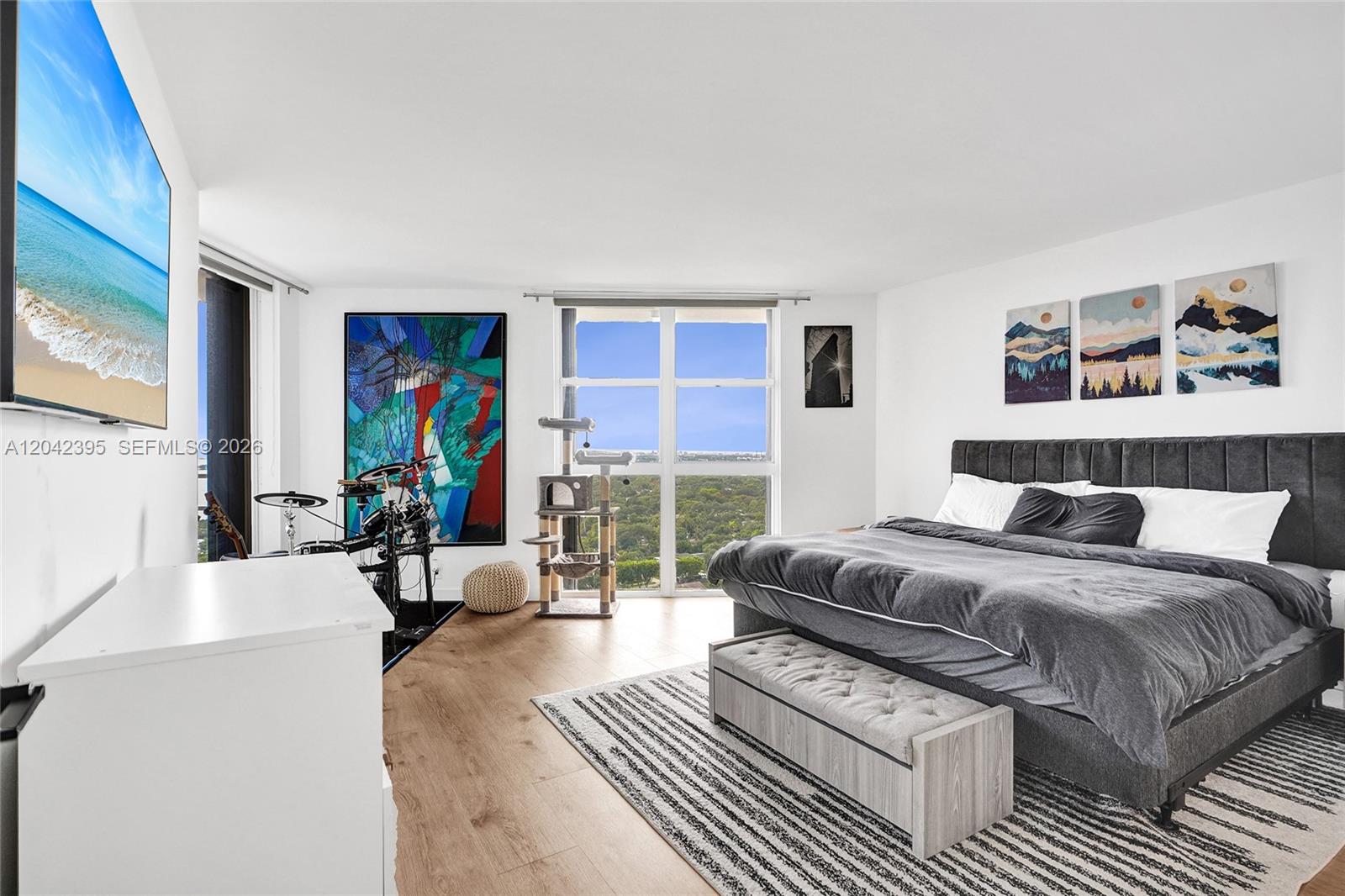 2000 Towerside Terrace