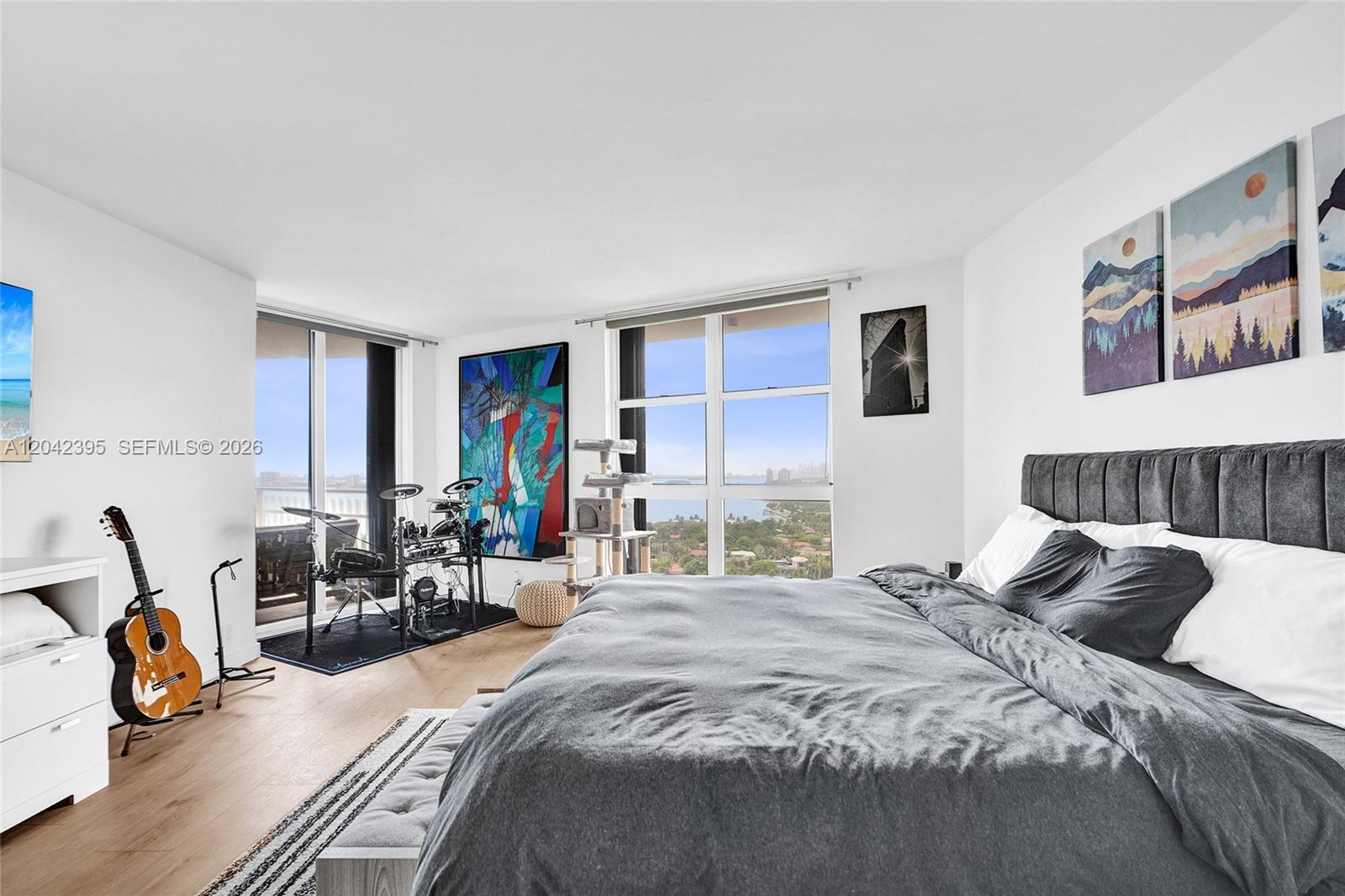 2000 Towerside Terrace