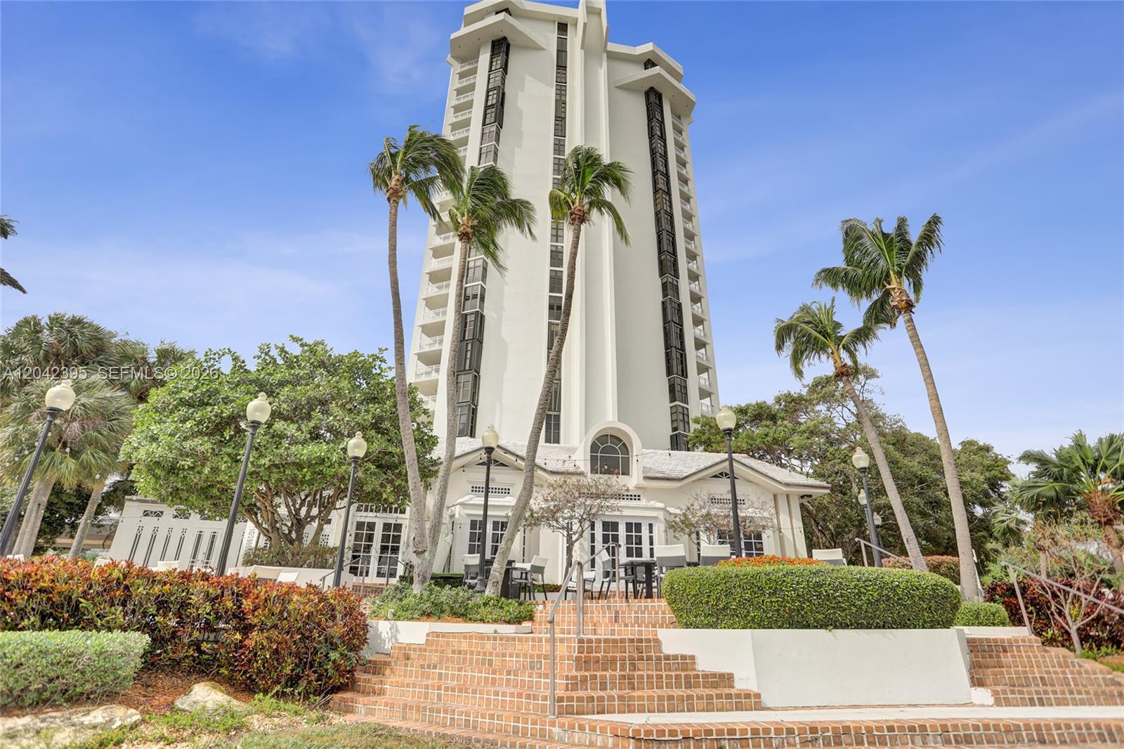 2000 Towerside Terrace