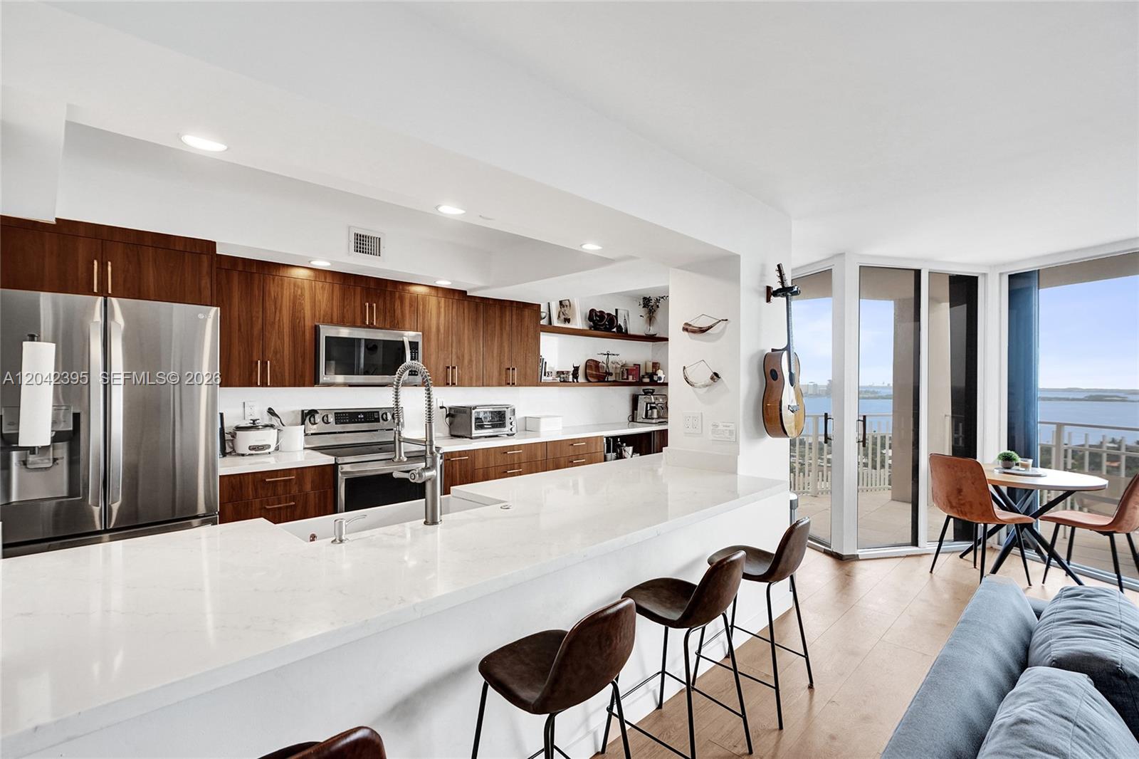 2000 Towerside Terrace