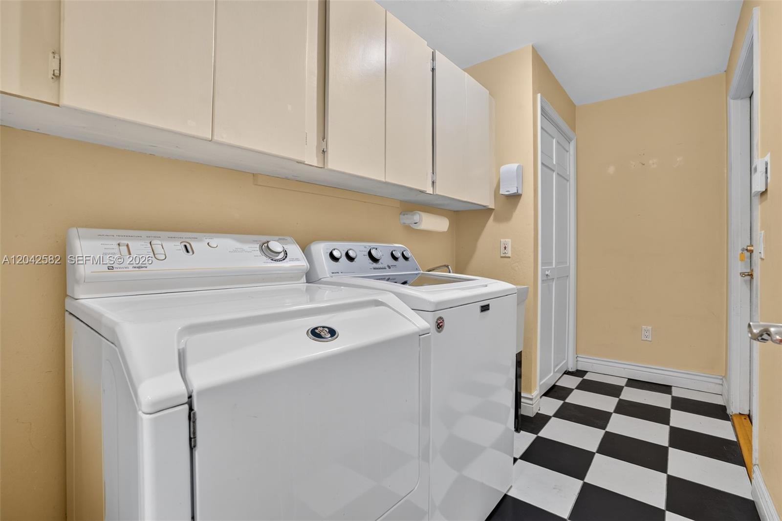 1728 NW 20th Street