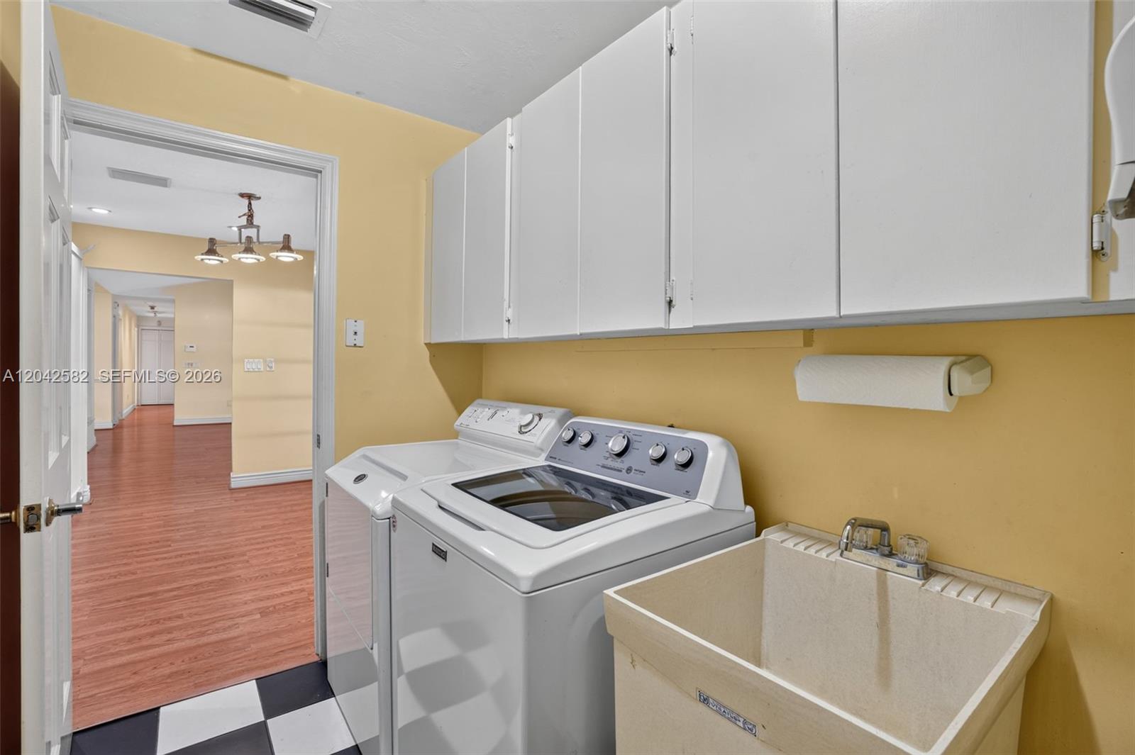 1728 NW 20th Street