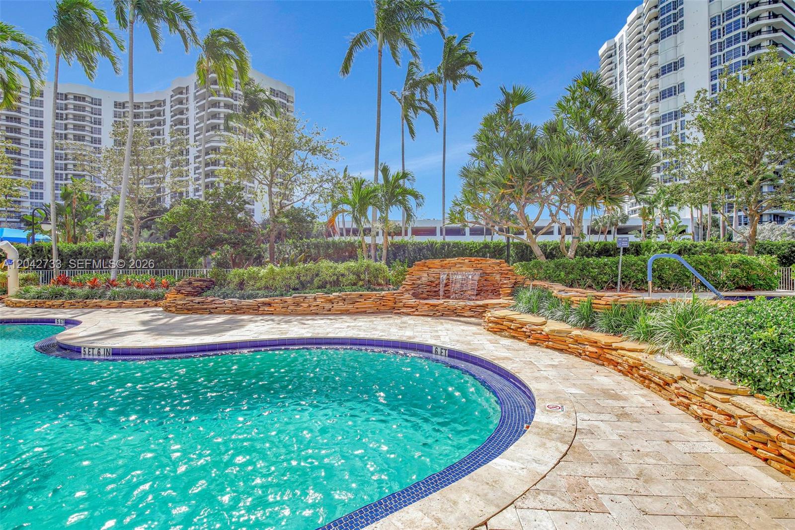 3500 Mystic Pointe Drive