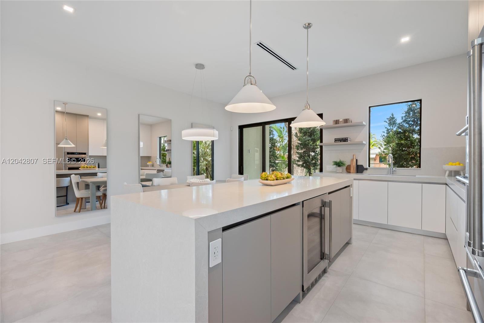 2747 SW 23rd Terrace