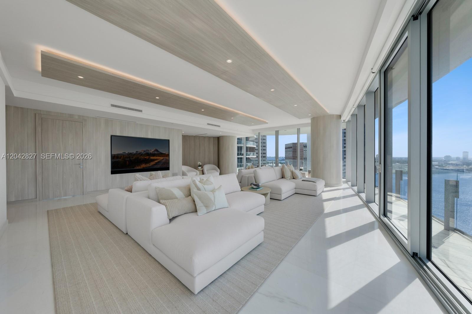 300 Biscayne Boulevard Way
