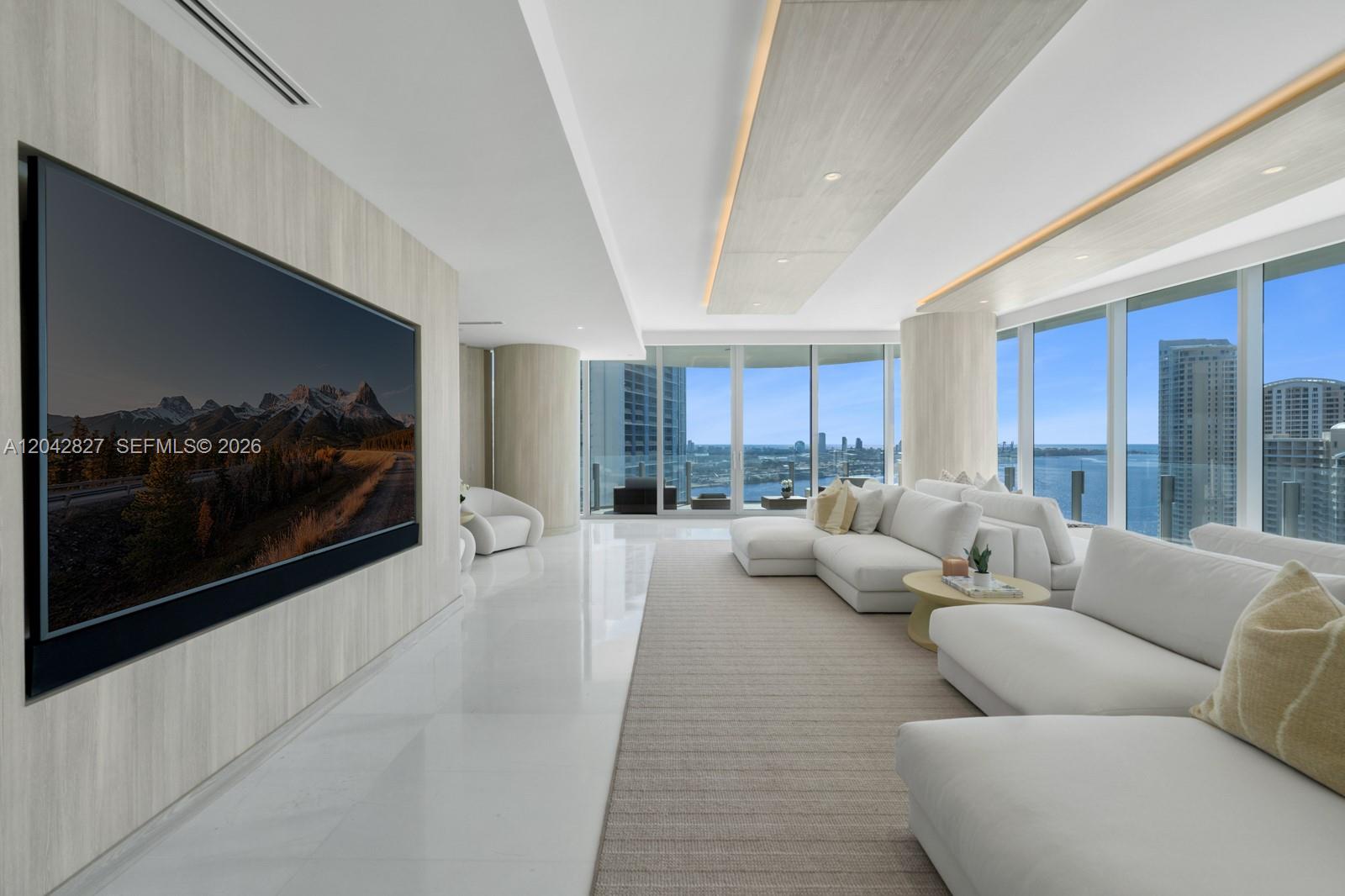 300 Biscayne Boulevard Way