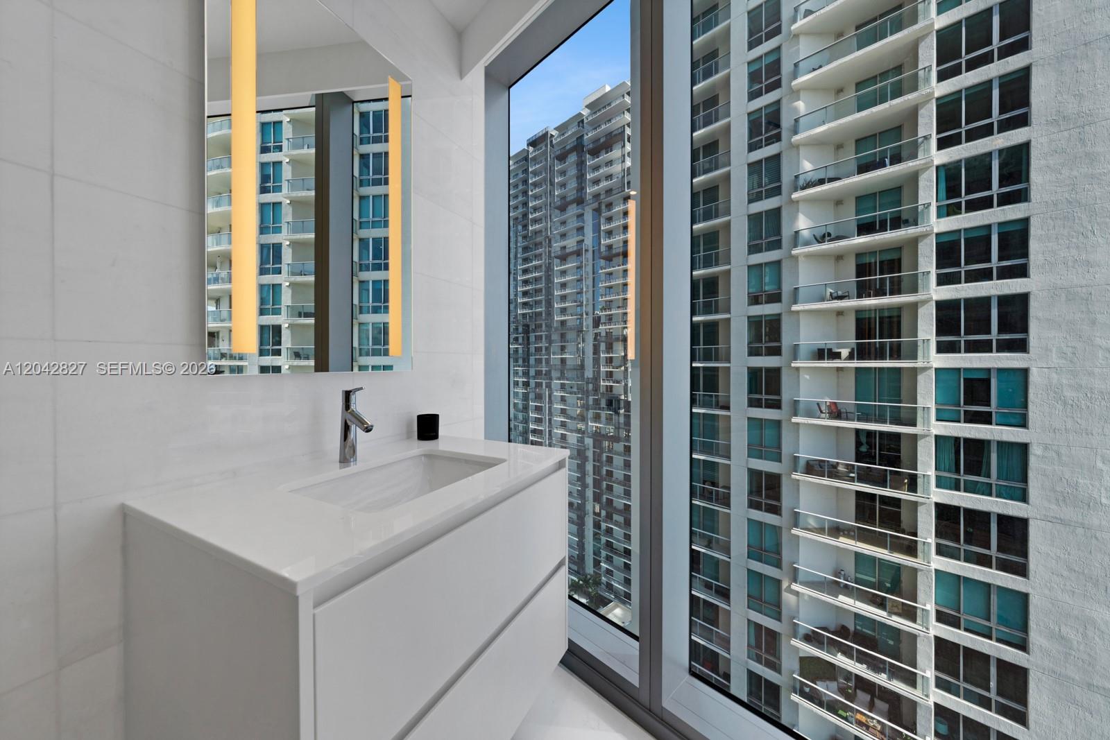 300 Biscayne Boulevard Way