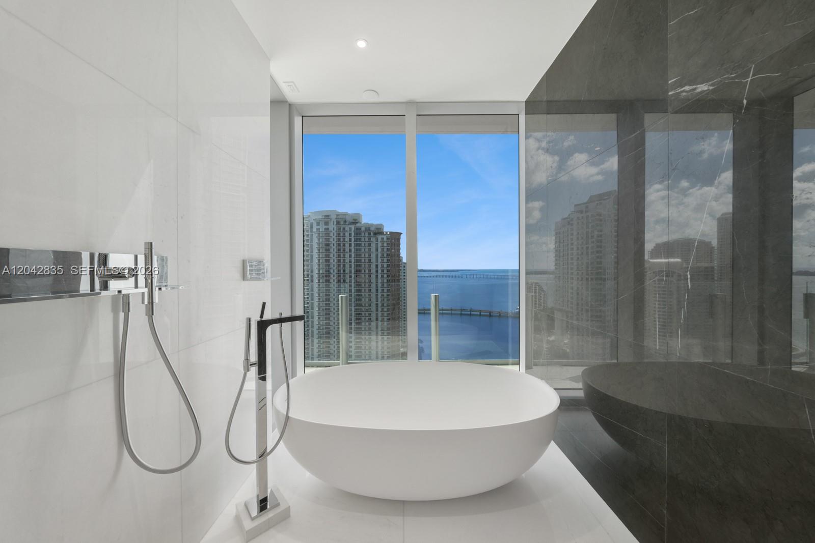 300 Biscayne Boulevard Way