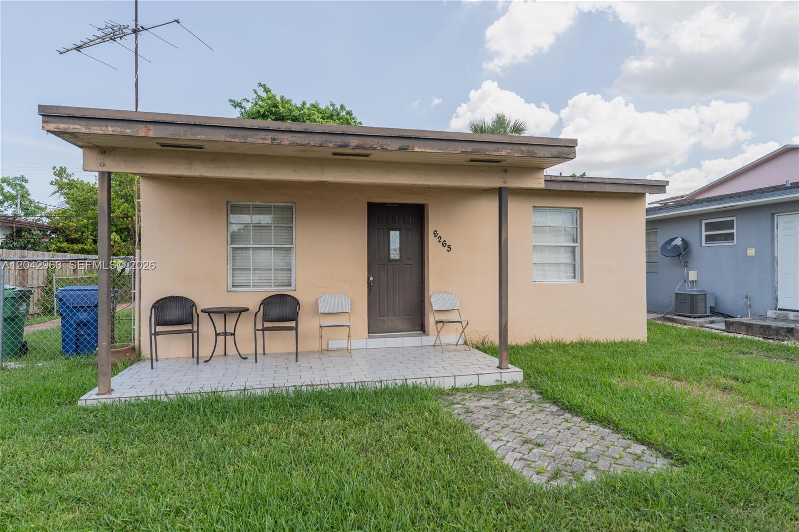 9265 SW 38th Street