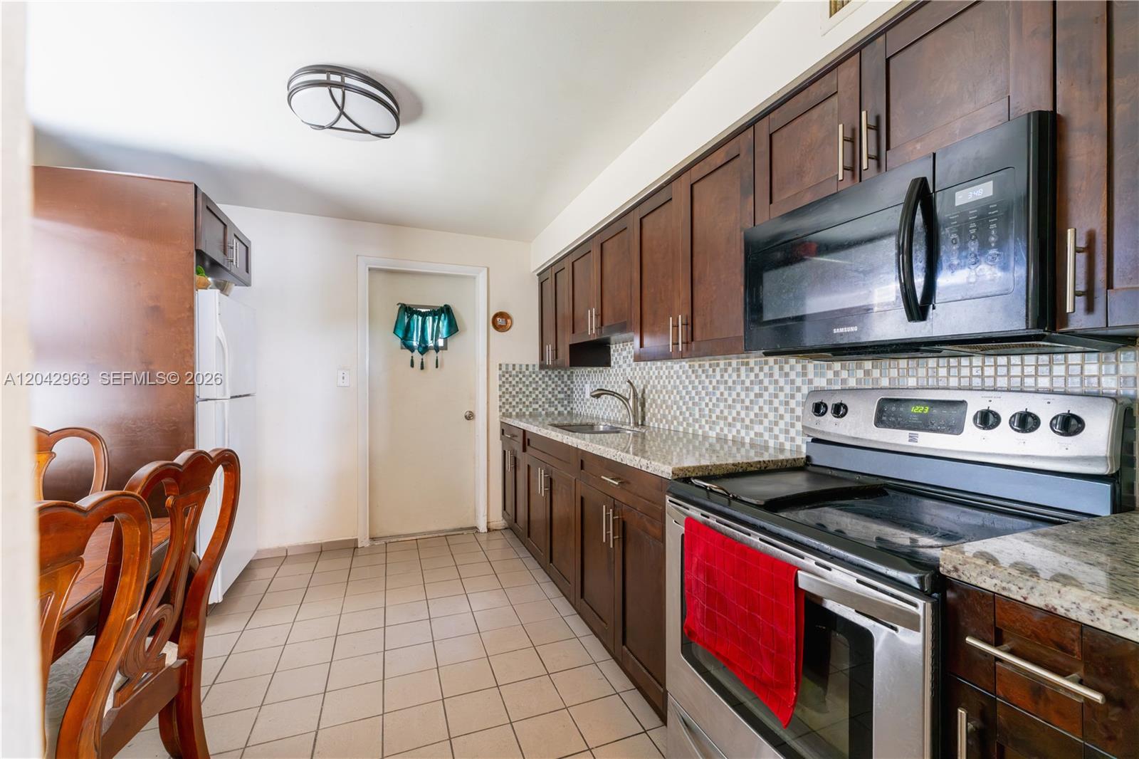 9265 SW 38th Street